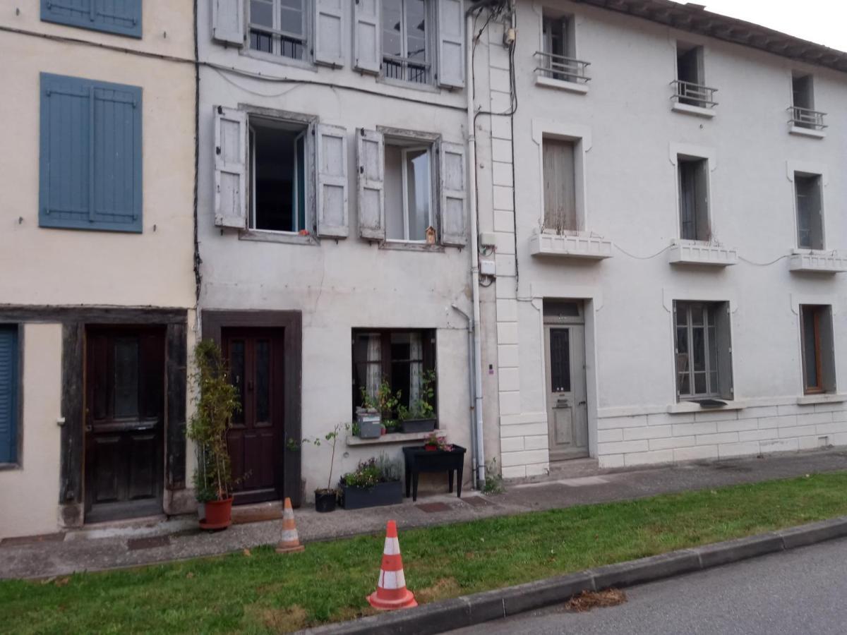 Castelnau-Durban Tiny Studio Ariege Pyrenees מראה חיצוני תמונה
